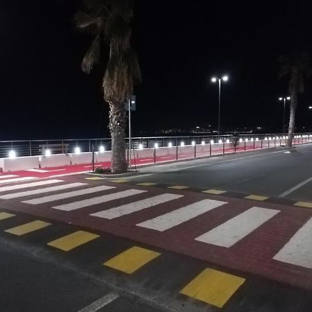 Le Case Del Sole Ventimiglia Exteriér fotografie